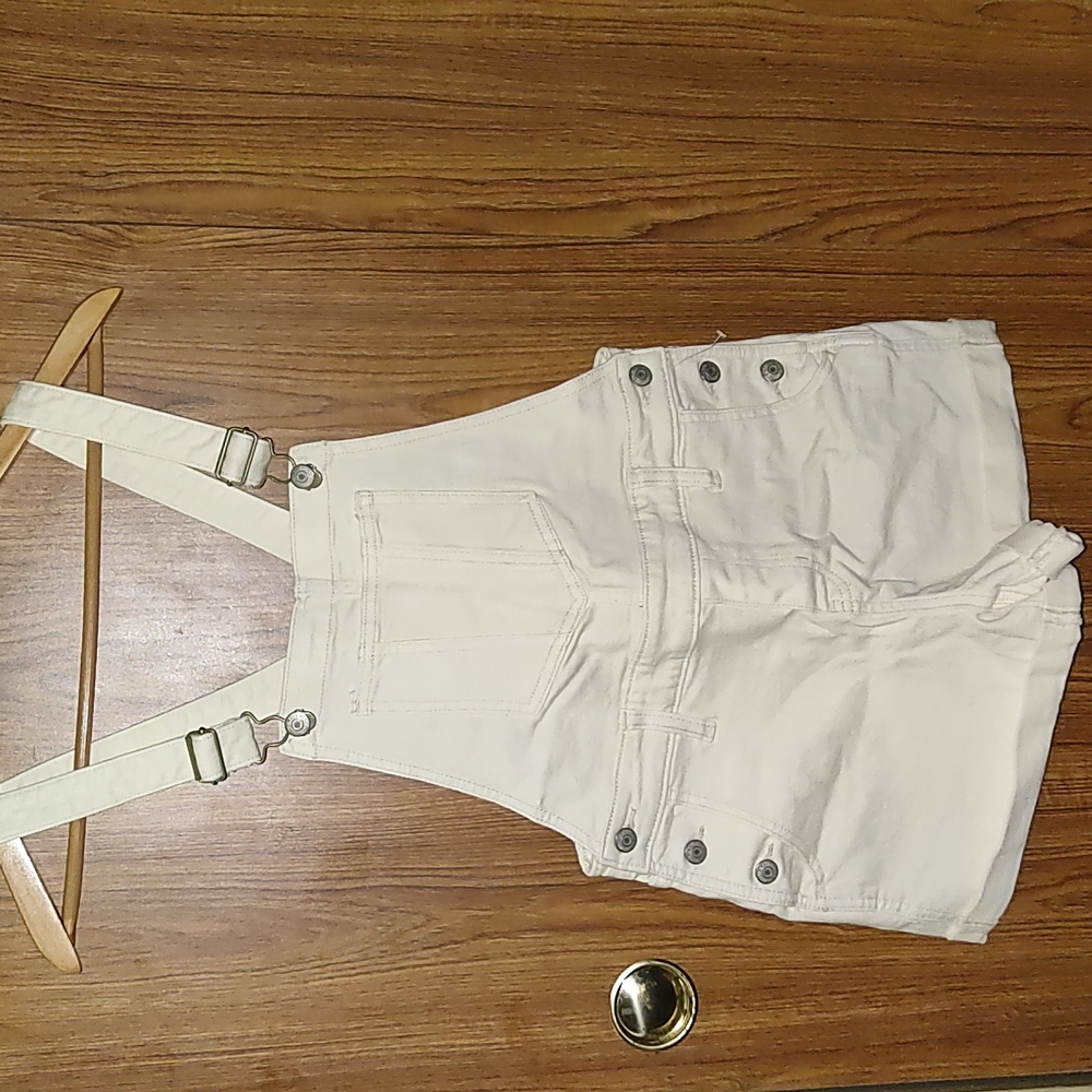 NWOT White Old Navy Jumper XS